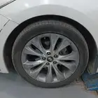 متخصصون في جنوط السيارات