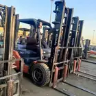 ايجار رافعة شوكية فوركلفت رافعات للايجار يومي شهري