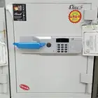 تجوري كوري وزن 105 كيلوا