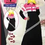 بائعة ملابس نسائيه ورجاليه واطفال