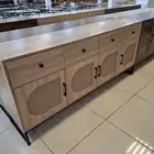 طاولات بوفيه