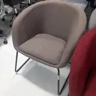 كراسي كافيهات ومطاعم وطاولات