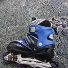 حذاء تزلج فيه كفرات