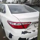 يوجد لينا قطع غيار تايوتا كامري ويارس وكوريلا جميع الموديلات