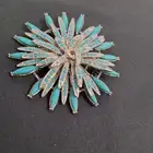 بروش كرستال فيروزي