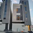 للبيع شقه دور ثاني مع ملحق وسطح خاص بالشقه حي الحسام 590الف