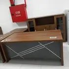 أثاث مكتبي جديد