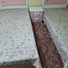 سريرين وكومدينه نظيفه للبيع