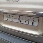 لوحه مميزه راكبه على جيب لكزس ارقامها نفس مقاس الجيب