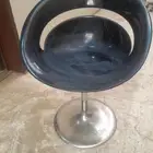 كراسي ومكاتب