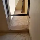 تكسير وقص الجدران باليزر