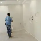 مبلط سيراميك ورخام وباركيه وأعمال الترميم