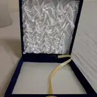 علب فاخرة للهدايا