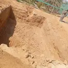 حفر مسبح 8طول عرضه 5نزول 2متر جي سي بي لي حفر النخل وكل شوي