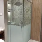 شاور زجاج