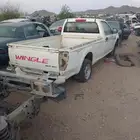 نيسان مصدوم قطع غيار فقط