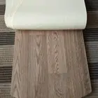 مشمع بلجيكي عالي الجوده شبيه باركيه خشب