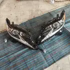 شمعات اماميه لكزس اي اس 2017