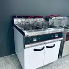 قلايات بطاطس بأحجام مختلفة