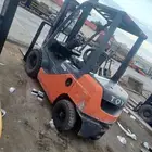 تاجير رافعات شوكيه فركلفت اجار معدات في الرياض