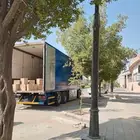 لوري للنقل 8متر