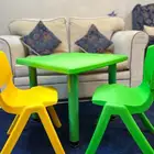 طاولة اطفال