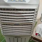 مكيف ماء متحرك