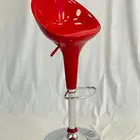 كراسي بار دوار وقابلة للتعديل .. كرسي بار