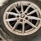 جنوط bmw 320i موديل 2021 الكفرات رن فلات فيها اكثر من نص عمر