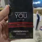 عطر يو علبه جديده صغير وكبير بكيسها شامبو للشعر قرومي جديد و