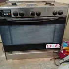 عندي فريز كبير وبتوجاز شغالين وعلي الشرط