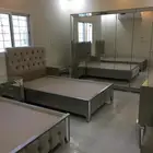 غرفه للبيع مكونه من دولاب و اثنين سرير