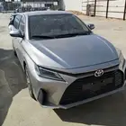 تشليح يارس 2024 قطع غيار لون فضي ومتوفرين جميع القطع الاصليه