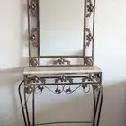 للبيع طاولة ومرآة مدخل بالدوادمي