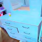 سرير وتسريحة للبيع