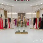 للايجار قسم استقبال خياطه نسائية داخل محل فساتين