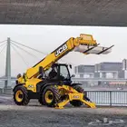 رافعه تلسكوب للايجار شهري و يومي 17 ميتر أوراق نظامي