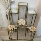 استاند ذهبي