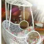 كراسي معلقه