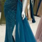 فستان أخذته ب 1990 مقاس 16 لبسته 5 ساعات ابغى فيه 1400