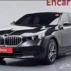 530i 2024 BMW