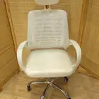 كرسي دوار ابيض