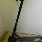 سكوتر على السوم