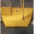 شنطة كوتش للبيع