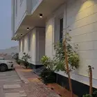 شقه للإيجار عوائل بحي النرجس