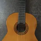 للبيع قيتار ياماها سي 40 مستخدم ما استعمله كثير نظيف