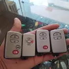 نسخ وبرمجة جميع انواع مفاتيح السيارات بدل فاقد أو اسبير