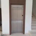 مصعد مستعمل للبيع