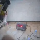 للبيع ميزان حديدي شغال وعل الشرط وميزان رينو اخو الجديد