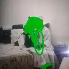 سرير غرفة نوم مع مرتبة